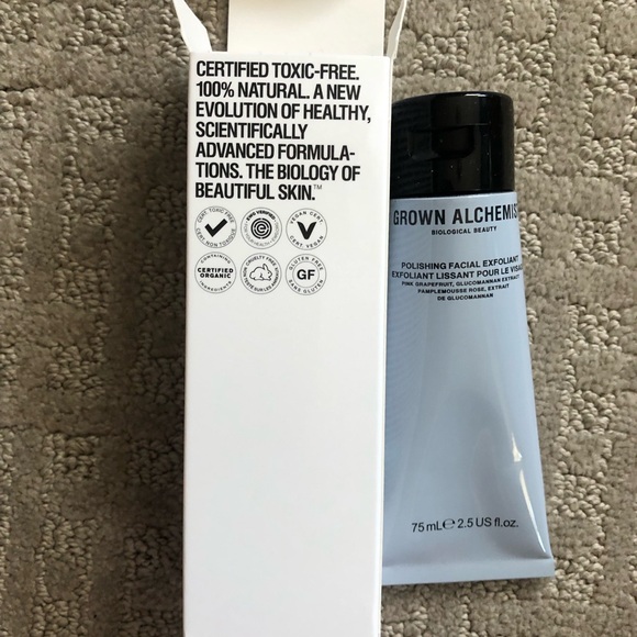 Grown alchemist polishing facial exfoliant 75ml - Picture 5 of 7